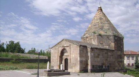 Restorasyonu Biten Bektaş Efendi Türbesi, Açılışa Hazırlanıyor