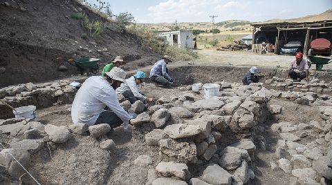 Tozkoparan Höyüğü’nde Mimari Kalıntılar Bulundu