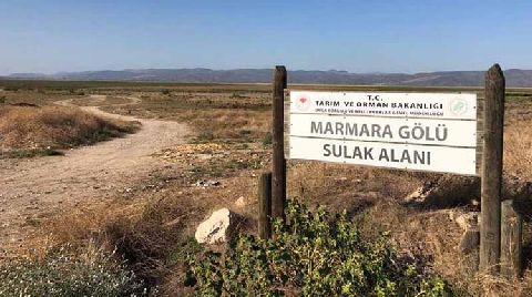 Marmara Gölü'nden Geriye Sadece Adı Kaldı