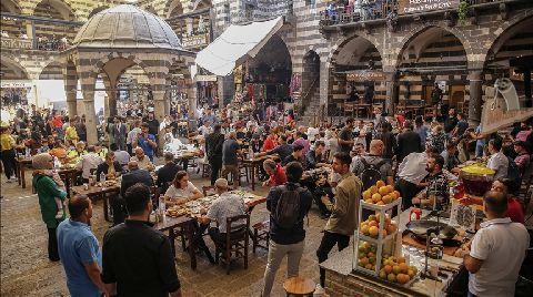 "Sur Kültür Yolu Festivali" Diyarbakır'ı Kültür-Sanat Rotasına Dönüştürdü