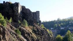 Bitlis Kalesi'nin Kuzey Surları Restore Ediliyor