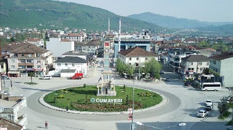 Depremden Etkilenen Cumayeri’nde İmar İzni 4 Kata Düşürüldü