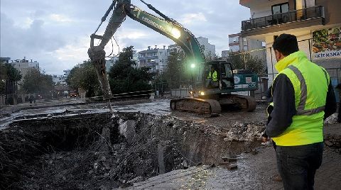 Kumluca'da Selden Etkilenen Bölgelerde Çalışmalar Sürüyor