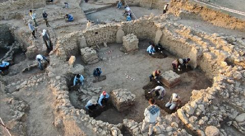 Kurtarma Kazılarıyla Her Yıl Binlerce Eser Müzelere Kazandırılıyor