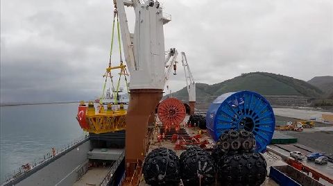 Sakarya Gaz Sahası'ndaki Toplama Haznesi "Çepni" Denize İndirildi