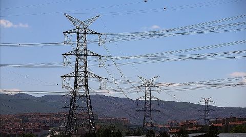 Net Sıfır Hedefi için Elektrik Sistemine 15 Milyar Dolar Yatırım Gerekiyor