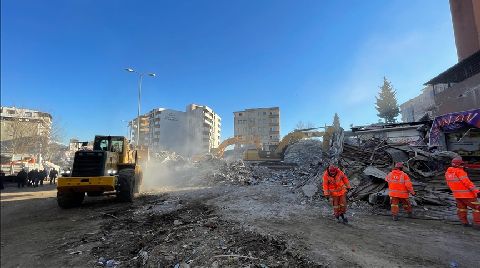 ABD'li Sismolog: Eşi Benzeri Görülmemiş Bir Olay