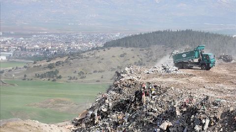 Deprem Hafriyatından Dönüştürülen Malzemeler Yol Yapımında Kullanılacak