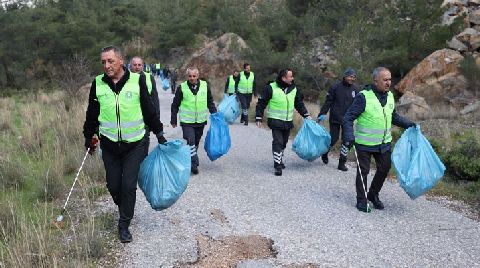 İzmir’de Su Havzaları Temizleniyor