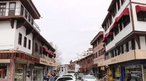 Asırlık Çarşıdaki Restorasyonda Sona Gelindi