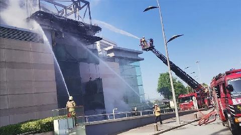 Sarıyer'de AVM Yangını