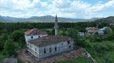 Konya'da 120 Yıllık Cami Restore Ediliyor