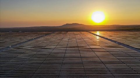 Küresel Güneş Enerjisi Kurulu Gücü 1,2 Teravata Yükseldi