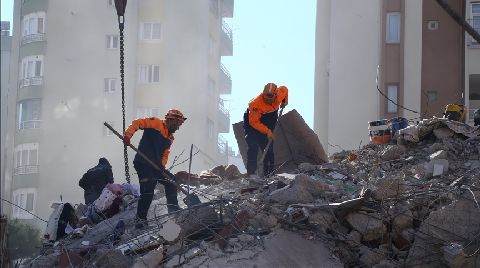 Adana’da Depremde Yıkılan Apartman için Dava