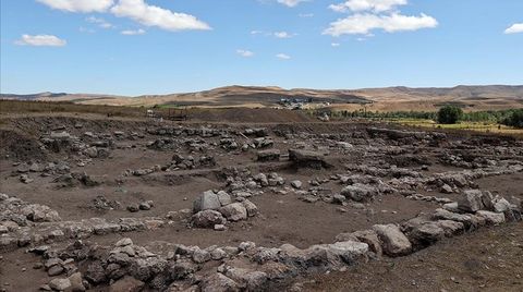 Sivas'ta Hitit Kralı 3. Hattuşili'nin Mühür Baskısı Bulundu