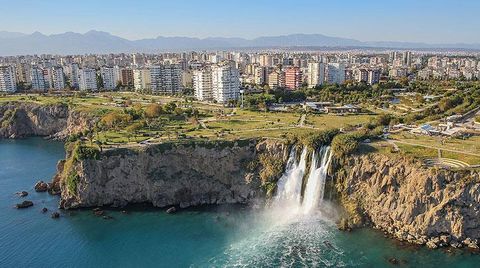 Antalya'da Satılan 5 Konuttan 1'ini Yabancılar Aldı