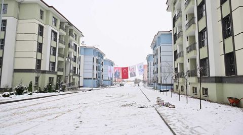 Malatya'daki Deprem Konutlarının Yol Yapım Çalışmaları Sürüyor