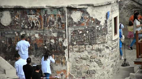 Sümela Manastırı'nın Freskleri Restorasyonla Gün Yüzüne Çıkarılıyor