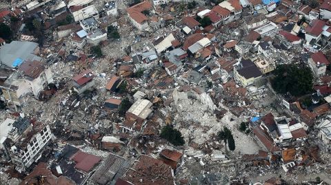 Deprem Bölgesinde Sorunlar Bitmiyor