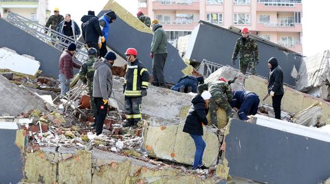 "Kesildiği Öne Sürülen Kolonun Binanın Yıkılmasında Etkisi Yok"