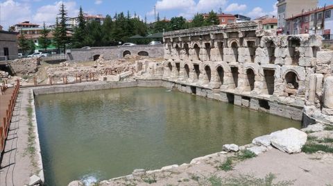 Yozgat'ta Tarihi Roma Hamamı, Çevre Düzenlemesinin Ardından Ziyarete Açıldı