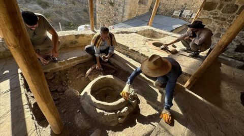 Harput Kalesi'nde 1000 Yıllık "Sanayi Sitesi" Gün Yüzüne Çıkarıldı