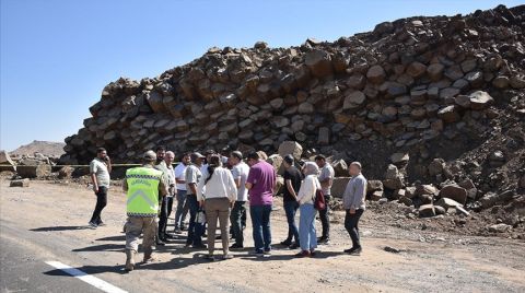 Şanlıurfa'da Bazalt Sütunların Bulunduğu Alanda İnceleme Başlatıldı