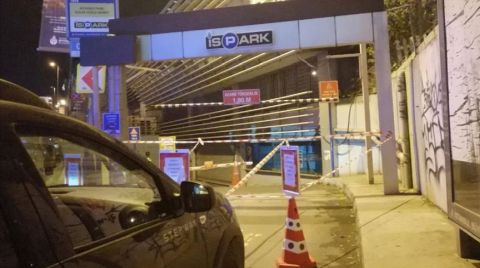 İBB'nin Beyoğlu'ndaki Otoparkı Tedbir Amacıyla Boşaltılacak