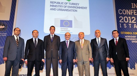 Bakan Bayraktar INSPIRE Konferansı'ndaydı