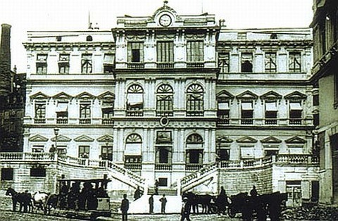 "Altıncı Daire"ye Endişeli Restorasyon