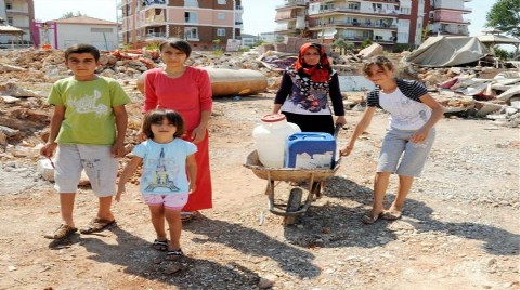 Moloz Yığını Arasında Yaşam