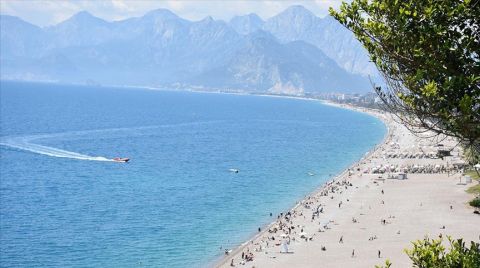 Antalya, İzmir, Bodrum'daki Denize Sıfır Araziler Şirketlere Tahsis Ediliyor