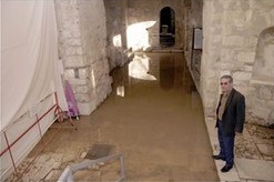 Noel Baba Kilisesi Çürüyor