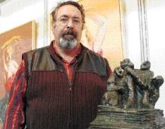 'Anakent Belediyesi'nin Heykelleri Bayağı ve Zevksiz'