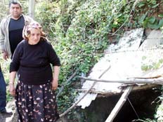Villaların Yanı Başında Yoksulların Su Sefaleti