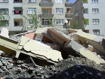 Şirinevler’de Çöken Binada da Düşük Dayanımlı Beton Kullanılmış