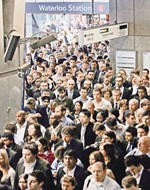 Londra'da Metrosuz Hayat!