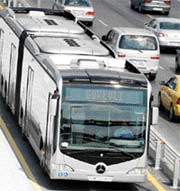 Göstermelik Sefer Bitti Metrobüsler Garajda