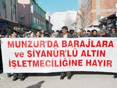 Ovacık Halkı Baraj ve Siyanüre Karşı Yürüdü