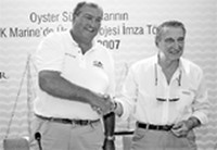 Yat Dünyasının Bentley'i Oyster Rahmi Bey'le El Sıkıştı