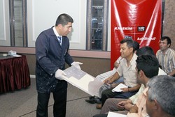 Kalekim A.Ş. 30 Bin Ustaya Seminer Veriyor