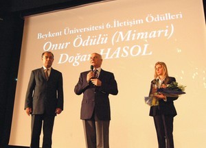 Beykent Üniversitesi Ödülleri: Doğan Hasol'a Mimarlık Onur Ödülü