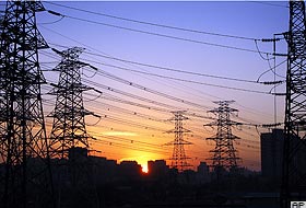 Hükümet Elektriğe Zam Kararını Savundu