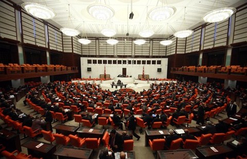 AKP Seçim Öncesi İmar Affı için Düğmeye Bastı