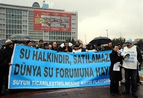 Kadıköy'de "Su Hayattır, Satılamaz" Mitingi