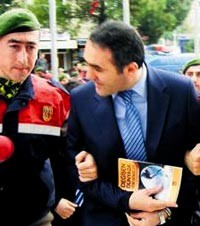 Beylikdüzü Belediyesi'ne Operasyon