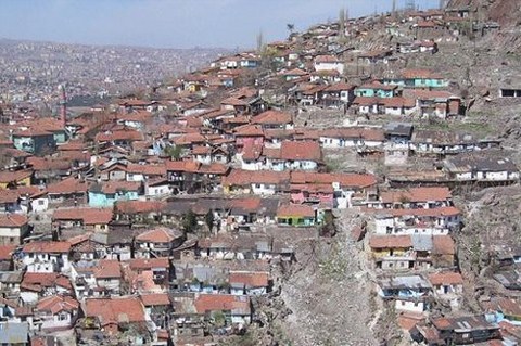 Ruhsatsız Binalara Kademeli Ceza Geliyor