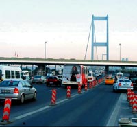 Köprüdeki Çalışma İlk Günden Bezdirdi