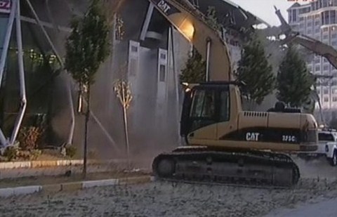 İstanbul Gösteri Merkezi Yıkıldı