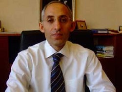 Turan Erol'un Lojman Tutkusu Olmazı Oldurttu